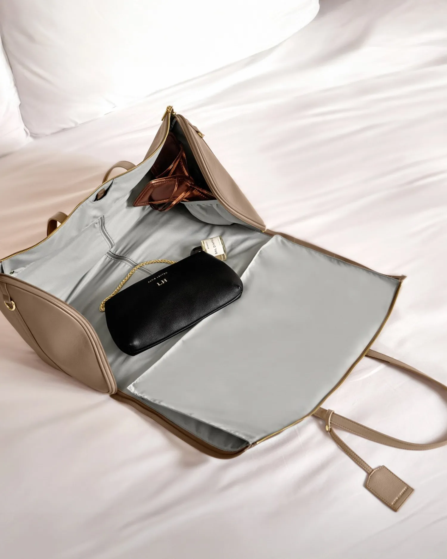 Katie Loxton Fold-Out Garment Weekend Bag Mocha