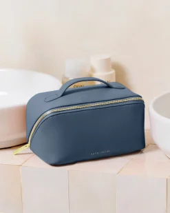 Katie Loxton Medium Make Up And Wash Bag Navy Hot