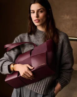 Katie Loxton Taya Hand Woven Suedette Tote Bag Cherry Outlet